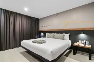 Bedford Hotel - Santa Rosa de Jáuregui