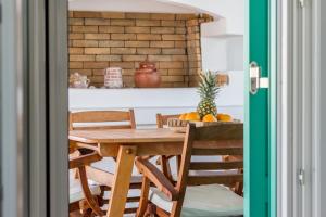 Pineapple House Mykonos