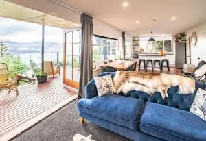 The Grandstand - French Farm Holiday Home - Little River