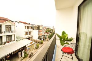 Phòng đôi Grand Deluxe có ban công (Grand Deluxe Double With Balcony)