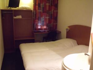 Hotels Quick Palace Auxerre : photos des chambres