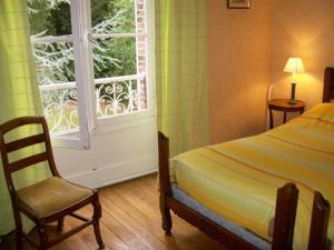 B&B / Chambres d'hotes Ferme du Chateau : Chambre Familiale