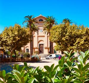 Appartements L’Ile Rousse les pieds dans l’eau : photos des chambres