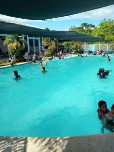 BigBlue Waters Resort