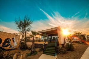 Noa Glamping Resort 