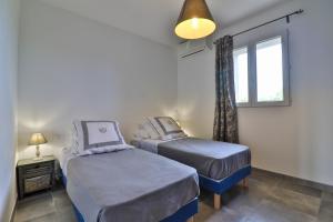 B&B / Chambres d'hotes Mas des Tourterelles : photos des chambres