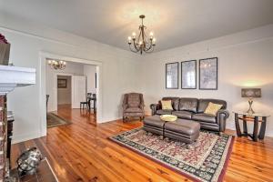 Traditional New Orleans Apt with Porch in River Bend - image 1