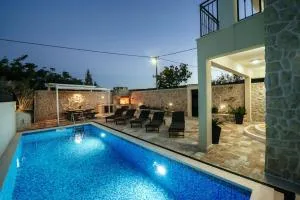 Villa Castello Coza ZadarVillas - 维尼埃拉茨