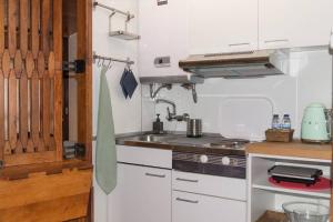 Traditional and Charming Flat - 15min to the sea