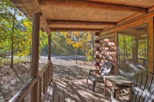 Holiday Home room in Broken Bow Cabin with Hot Tub and BBQ - 4 Mi to Lake!