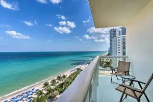Beachfront Condo with Pool Access in Hollywood! - Hollywood Beach