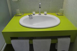 Hotels Hotel Napoleon : 2 Chambres Doubles Communicantes