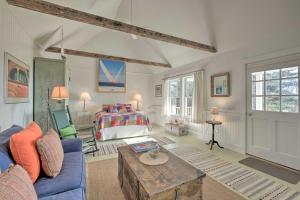 Pauls Cottage in Tenants Harbor, 1 Min to Shore