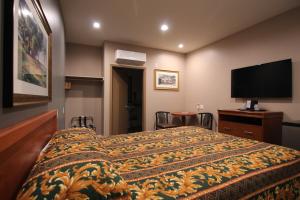 Queen Room - Disability Access room in Dunes Inn - Wilshire