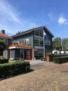 住宿加早餐 - 佩鲁切酒店 - 考德姆