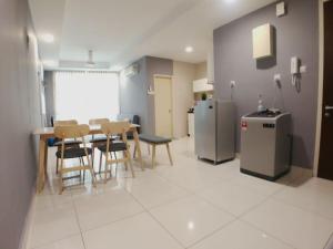 Central Residence Homestay2 @ Sungai Besi, Kuala Lumpur