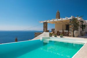 VILLA BEAUTIFIS in Kea, 4BDR/7prs, pool, seaview Kea Greece