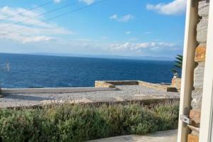VILLA BEAUTIFIS in Kea, 4BDR/7prs, pool, seaview Kea Greece