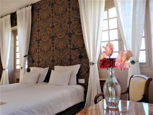 Maisons d'hotes Chateau MontPlaisir charming b&b in Provence : Suite Familiale Deluxe