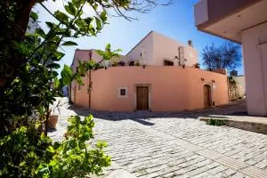 Ariadne Traditional Home - Melissourgákion