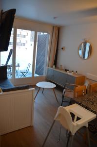 Pied de pistes, résidence 3 étoiles tout confort dont terrasse et piscine