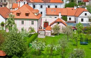 Orangerie Garden by KH