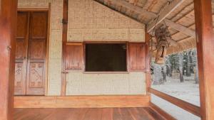 Costa Beach Resort & Club