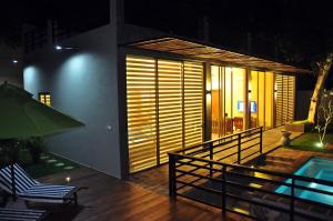 Sugoi House