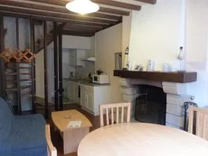 "Les Mouettes" Maison de pêcheur en centre ville - 圣梅尔埃格利斯