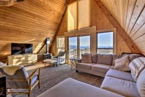 Awe-Inspiring Outdoorsy Grand Lake A-Frame Escape! - 3hvězdičkové hotely ve městě Grand Lake