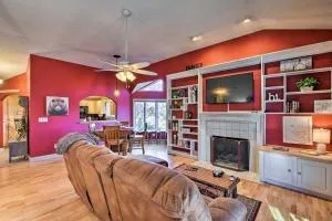 Hayesville Bungalow with Porch and Forest Views! - Elf