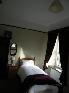 Buggles Pub and Accommodation