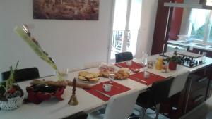 La Villa photo 18