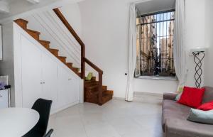 Santi Apostoli House