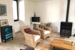 Maisons de vacances KERAUDREN RHUYS - Longere XVIIIe - 10 pers - 4 chb - plage a pied : photos des chambres