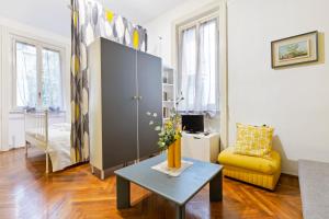 Loreto Courtyard Apartment