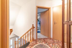 1889 Private Rooms Gleidingen Hannover Germany J2ski