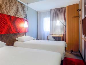 Hotels ibis Lyon Caluire Cite Internationale : photos des chambres