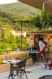 Hotels Ecole Olargues : photos des chambres