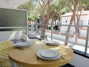 Petite Marie Apartament acollidor per 2 persones a 2 minuts de la Platja Gran, en ple centre de Platja d'Aro - Playa de Aro