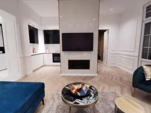 Max Central Apartment - 贝尔格莱德