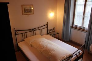 Single Room without shower room in Gasthof National