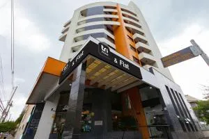 Tri Hotel & Flat Caxias - 南卡希亚斯