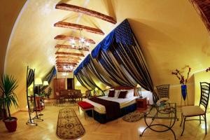 Deluxe Suite room in The Council