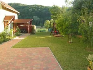 Napsugár Apartman - Lispeszentadorján