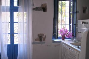 La Casa Rossa (ground floor studio) Kastelorizo Greece