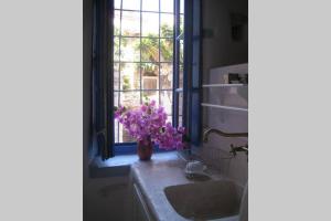 La Casa Rossa (ground floor studio) Kastelorizo Greece