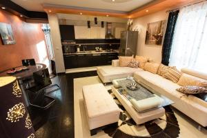 Lamela Brilliant Apartment