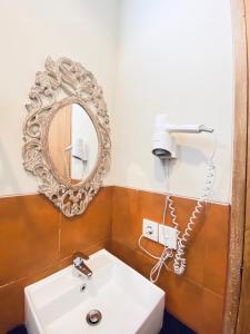 Jukung Dua Guest House