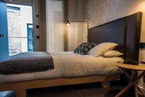 Standard Double Room room in Welldone Quality - Crystal pool